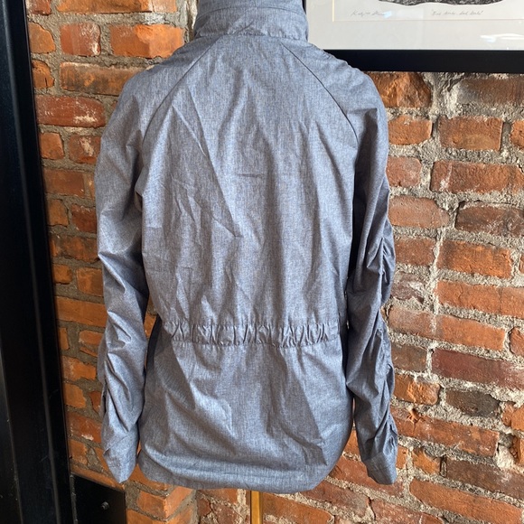 Fabletics Grey/Pink Danielle Jacket - Picture 4 of 11